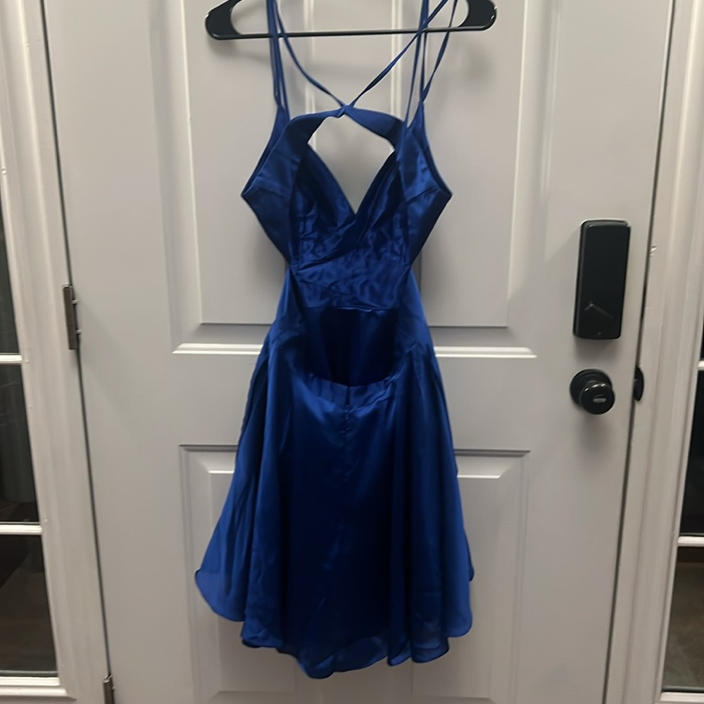 Elegant Blue Women's Dress - Picture 4 of 9